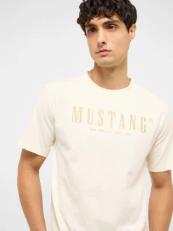 Mustang Herren T-Shirt in weiß - Ausschnitt: Rundhals