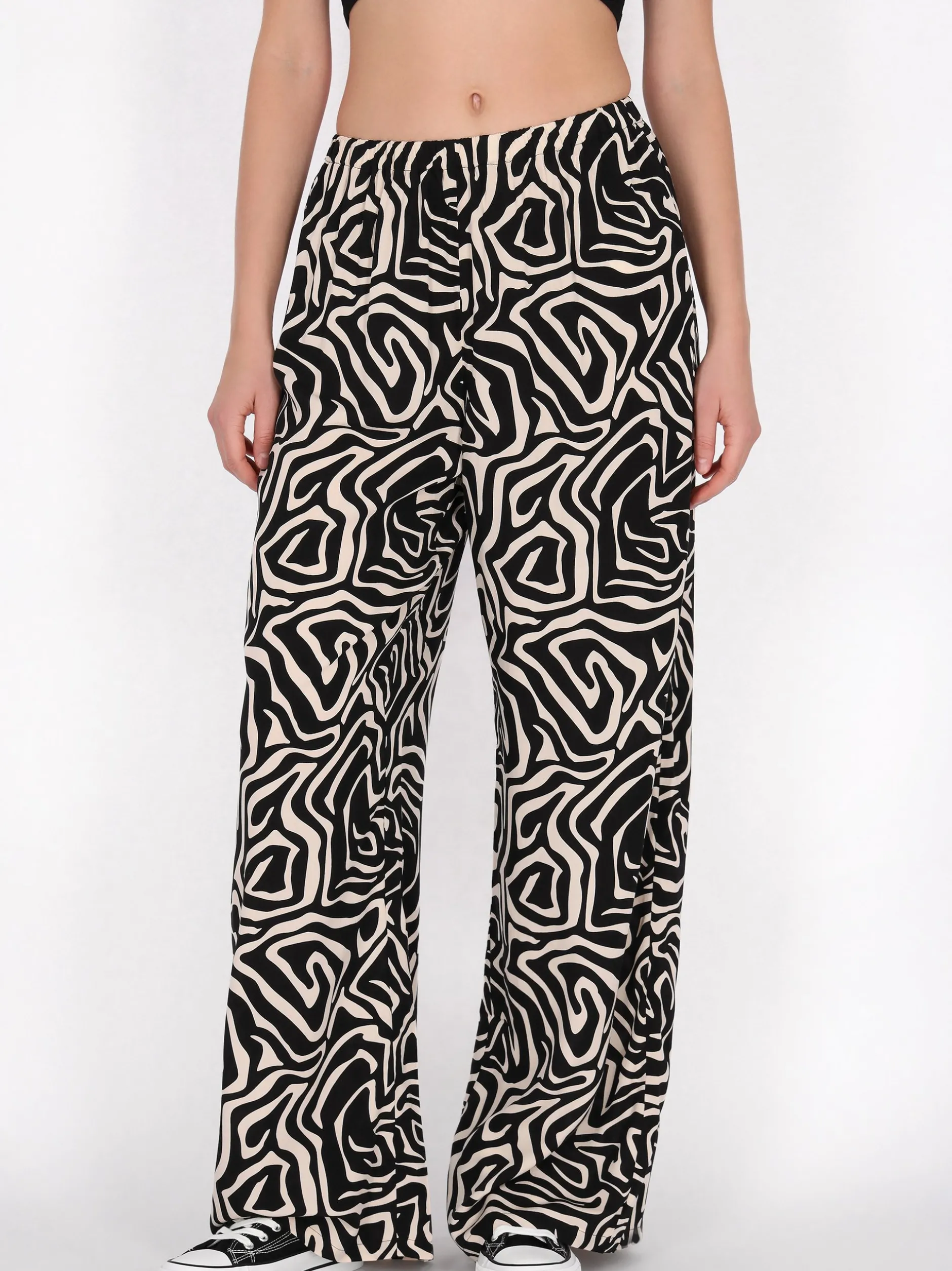 MyMo Damen Hose in schwarz