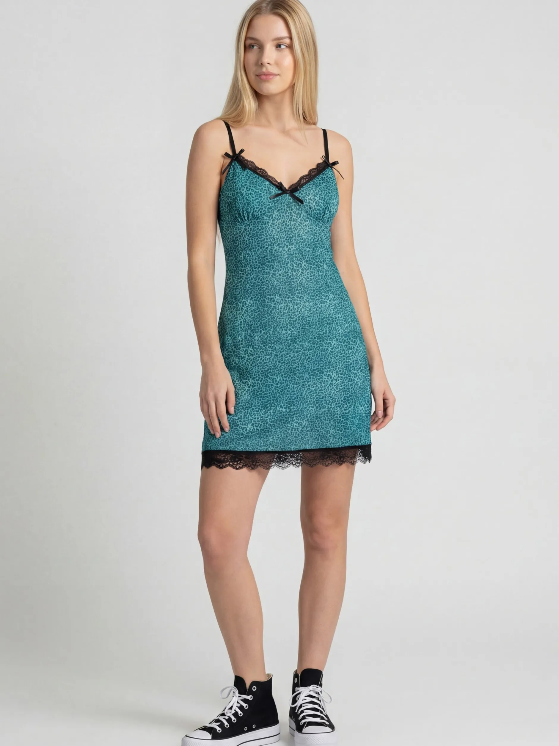 MyMo Damen Kleid in aqua - Länge: mittel