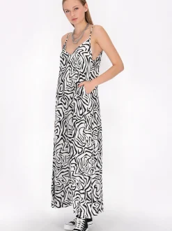 MyMo Damen Kleid in weiß - Länge: mittel