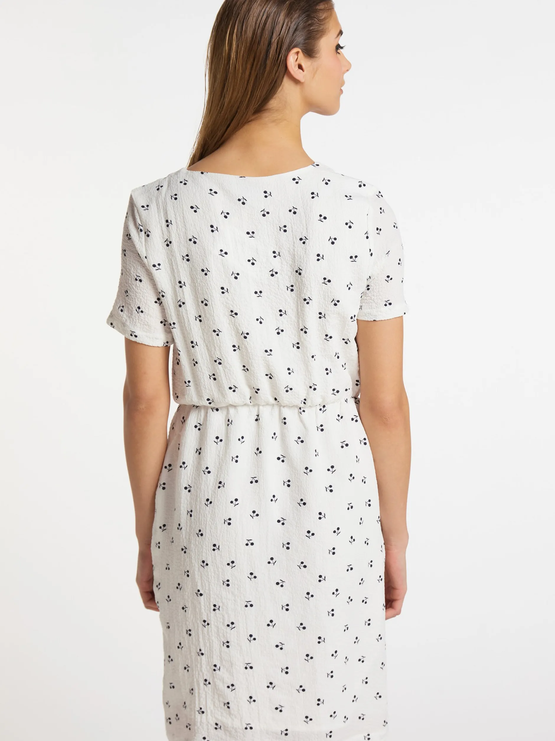 MyMo Damen Kleid mit Kirschprint in weiß - Länge: mittel