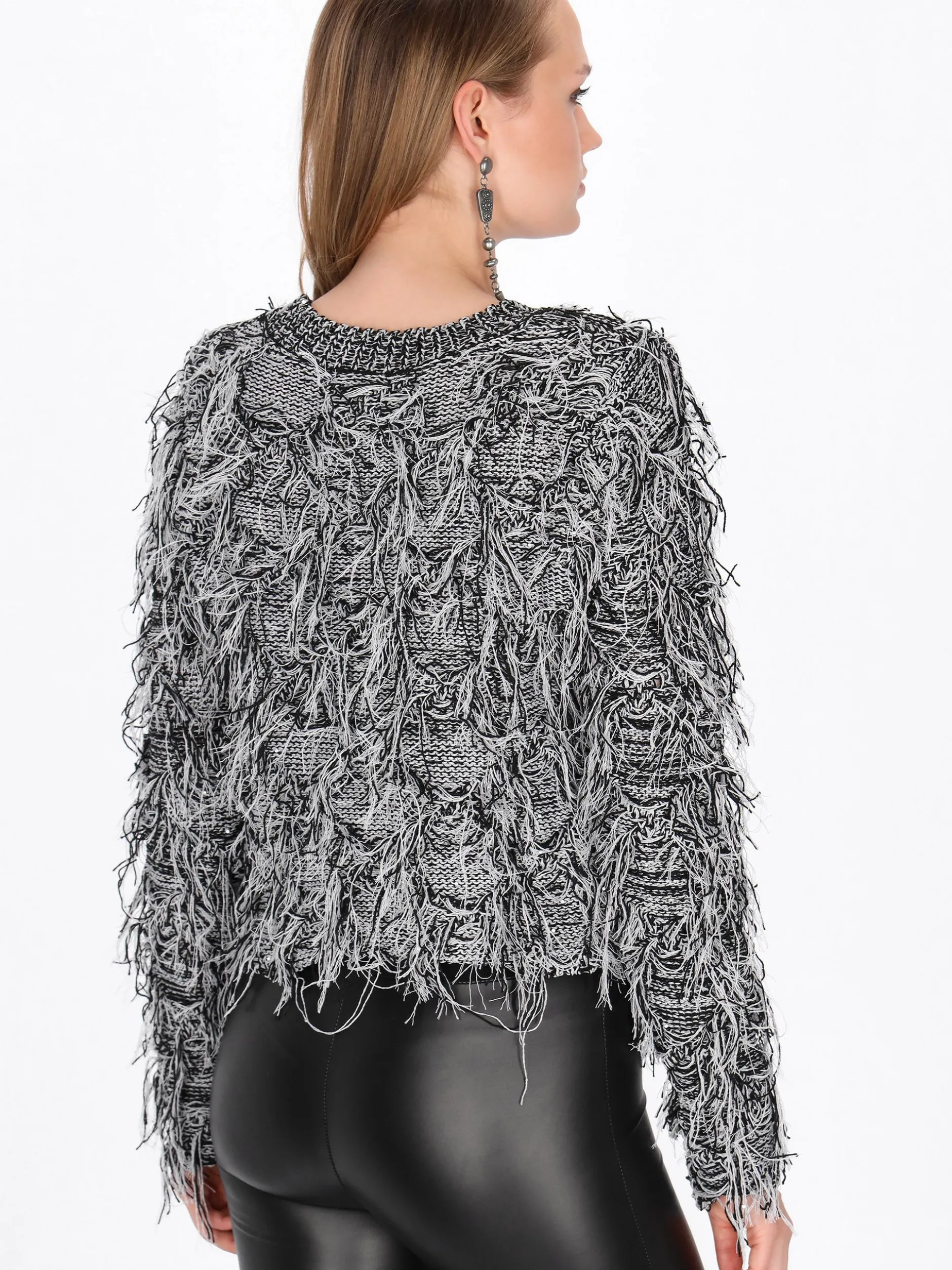 MyMo Damen Pullover in schwarz - Ausschnitt: Rundhals