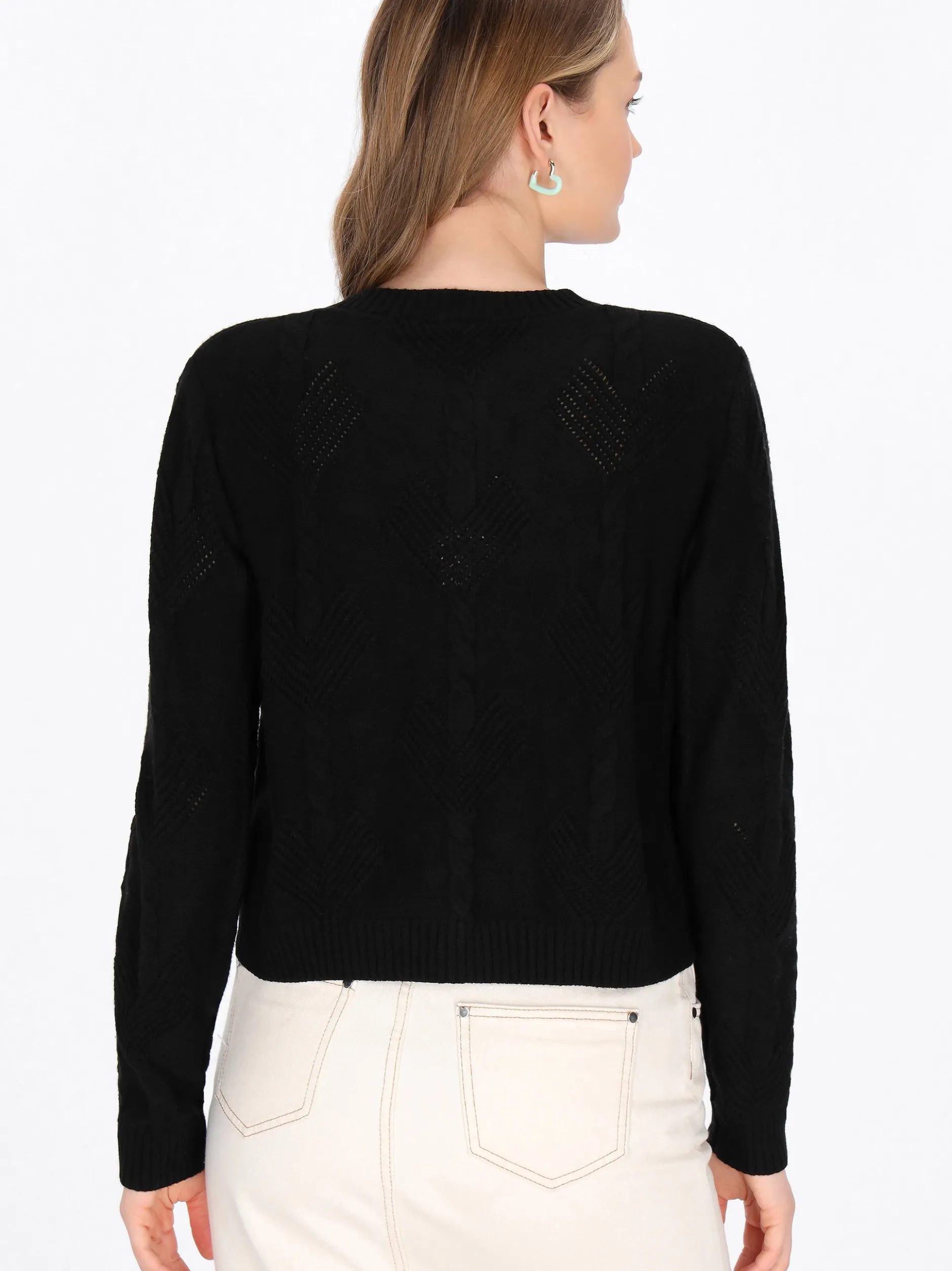 MyMo Damen Strickjacke in schwarz - Ausschnitt: Rundhals