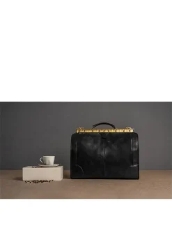 piké Unisex Doktortasche / Reisetasche in schwarz