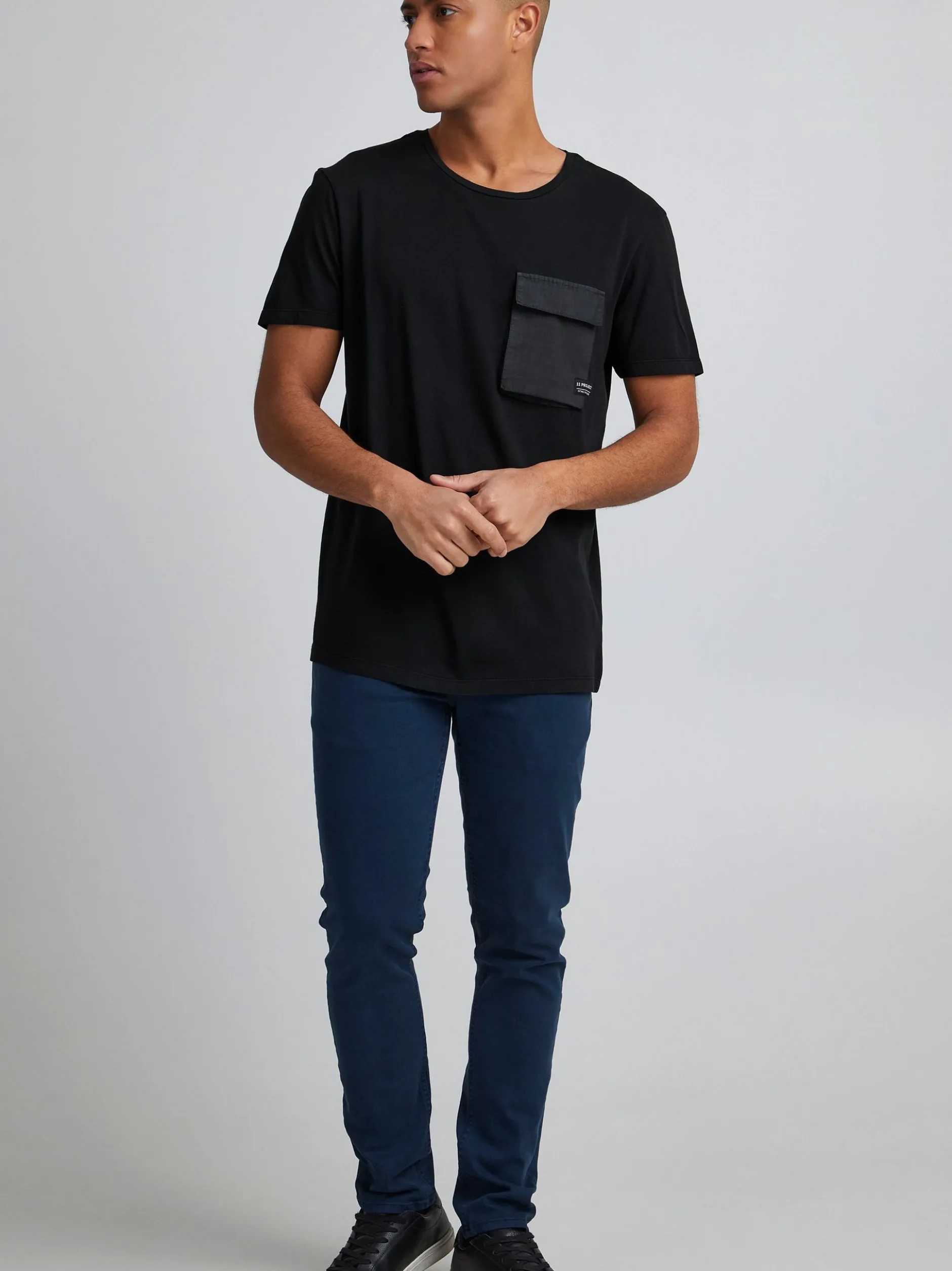11 Project Herren T-Shirt - PRMads in schwarz