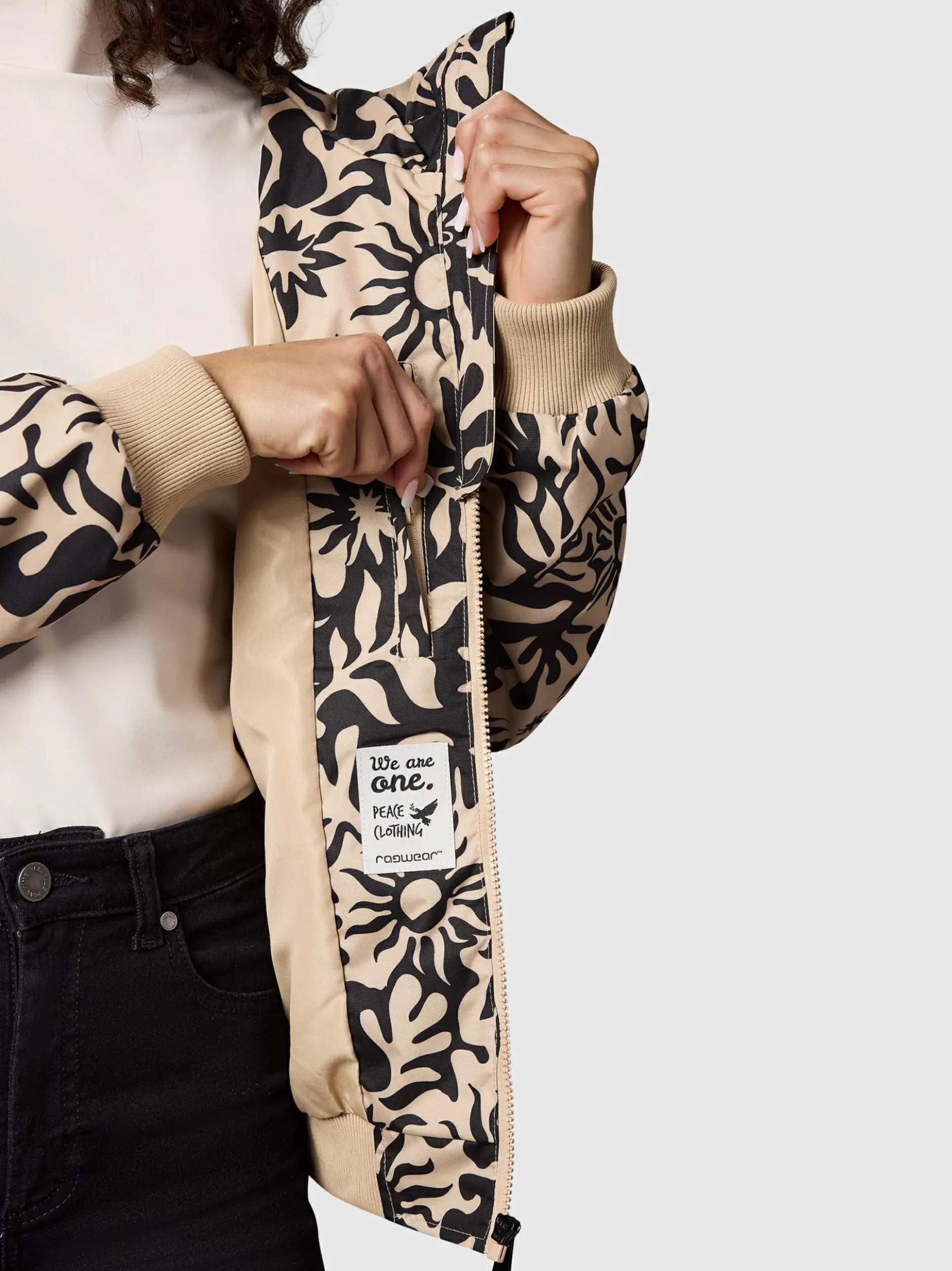 Ragwear Damen Übergangsjacke - Nuggie Block Flower in sand schwarz