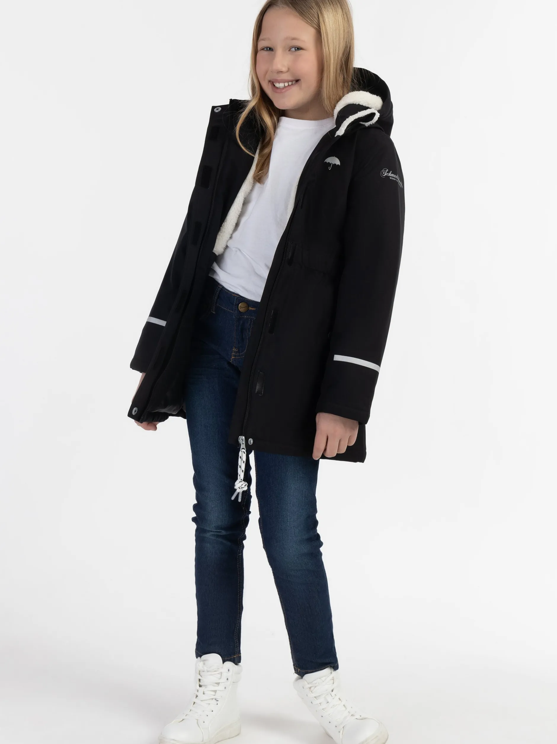 Schmuddelwedda Mädchen Winterjacke in schwarz