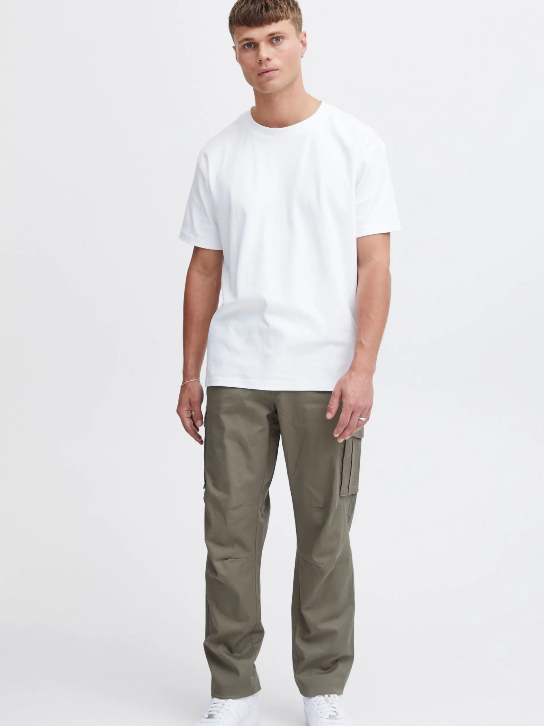 Solid Herren Cargohose - SDJoe in oliv