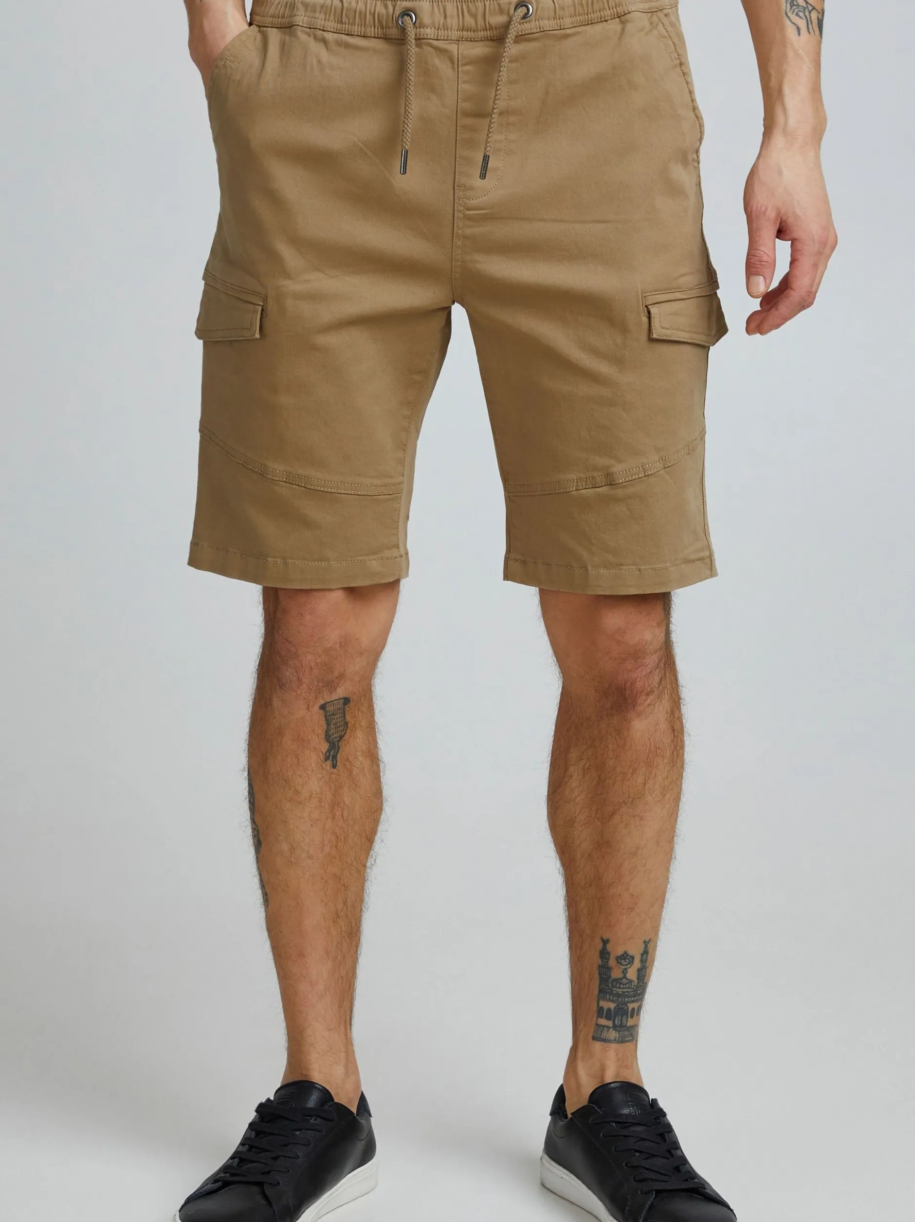 Solid Herren Cargoshorts - SDHenik in beige