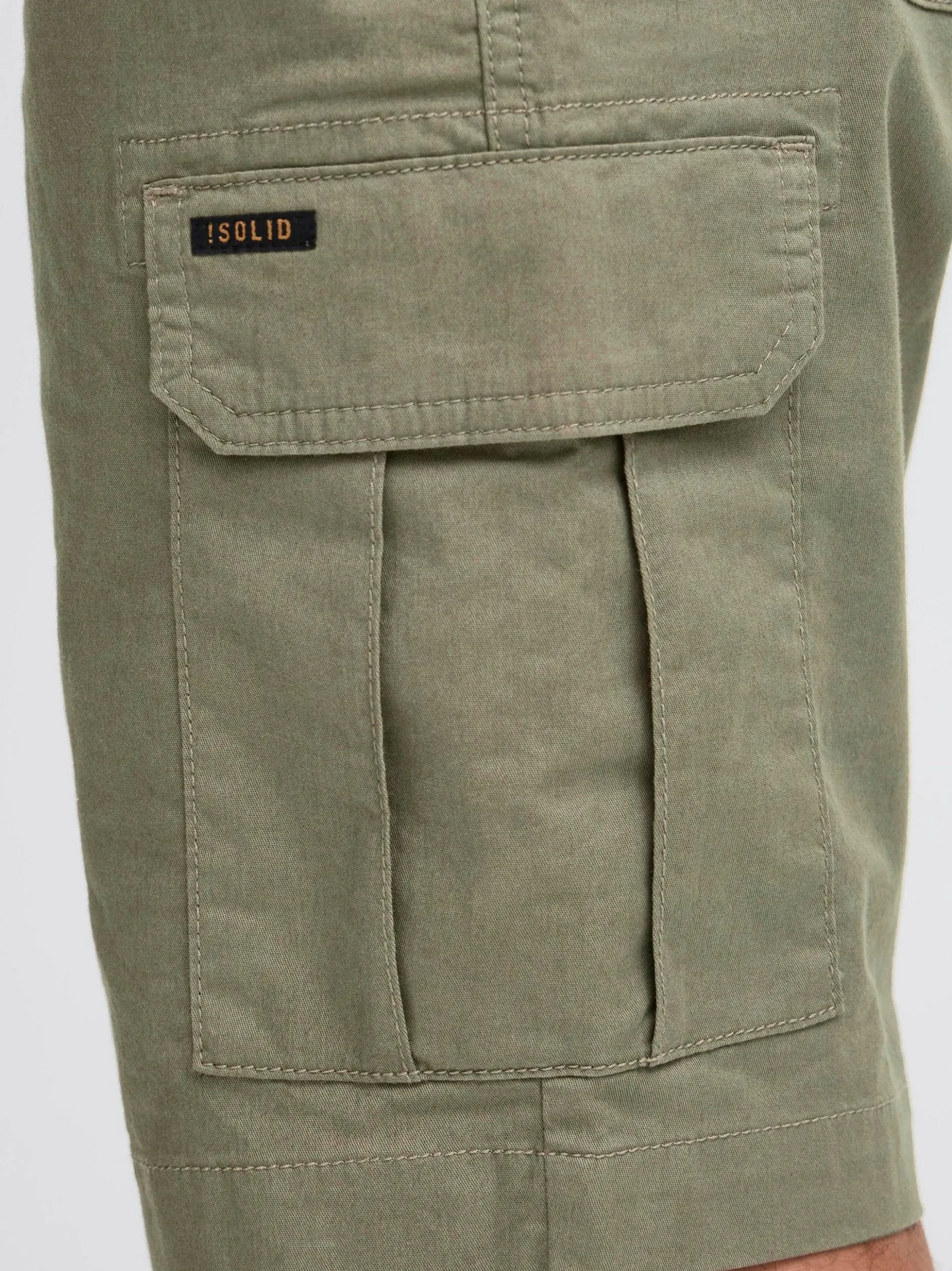 Solid Herren Cargoshorts - SDKalles in oliv