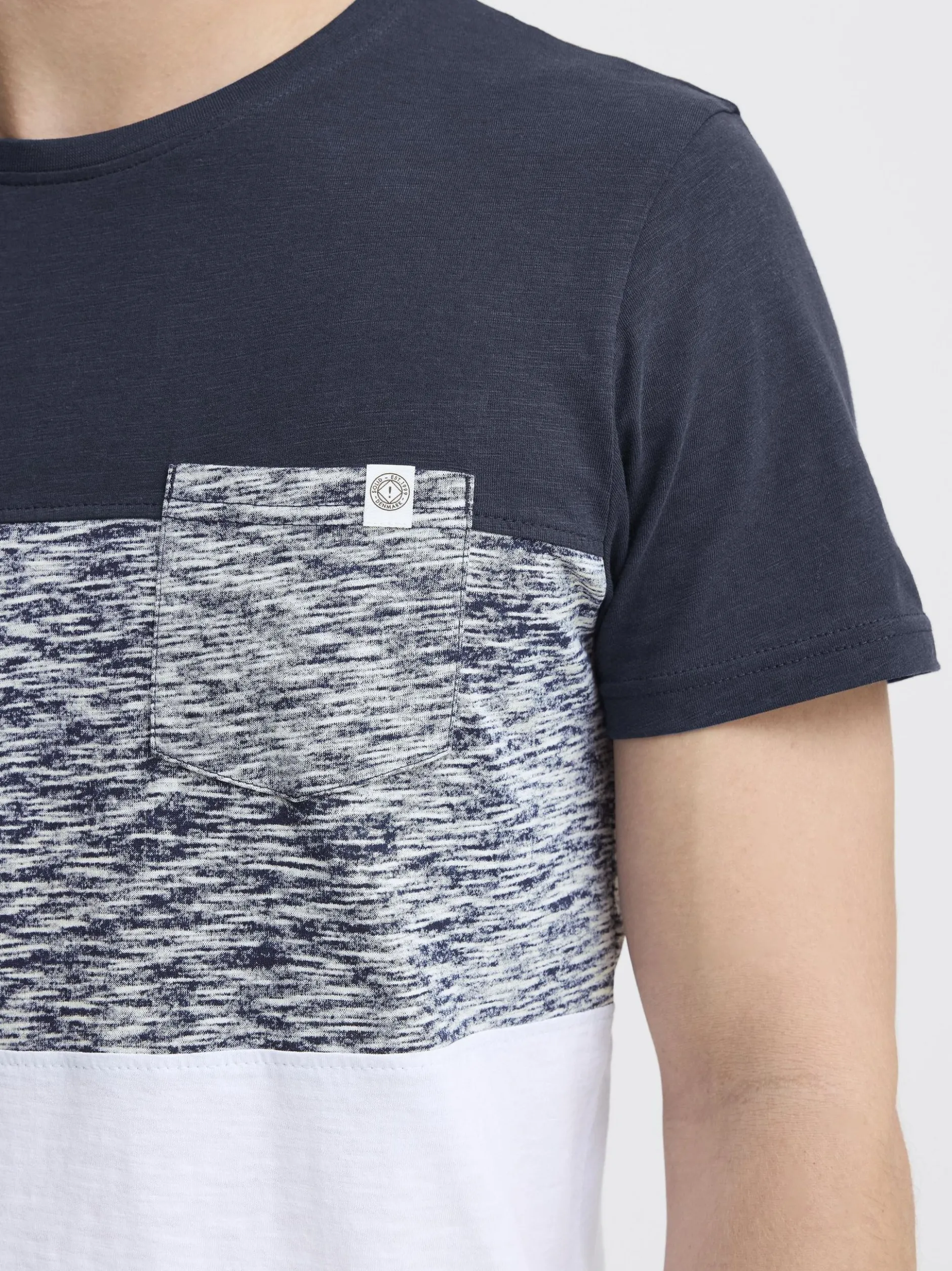 Solid Herren Rundhalsshirt - SDSinor in blau