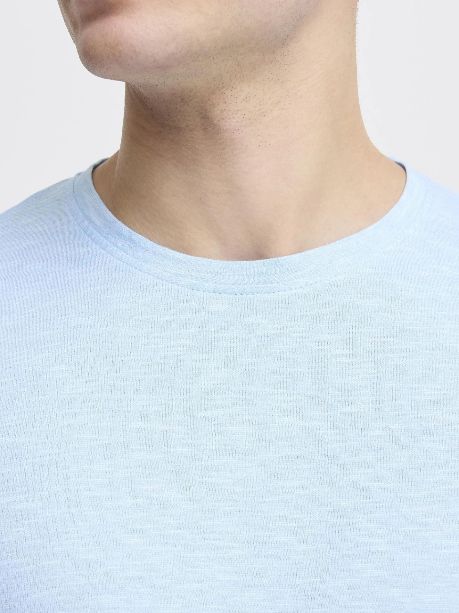 Solid Herren Rundhalsshirt - SDFigos in hellblau