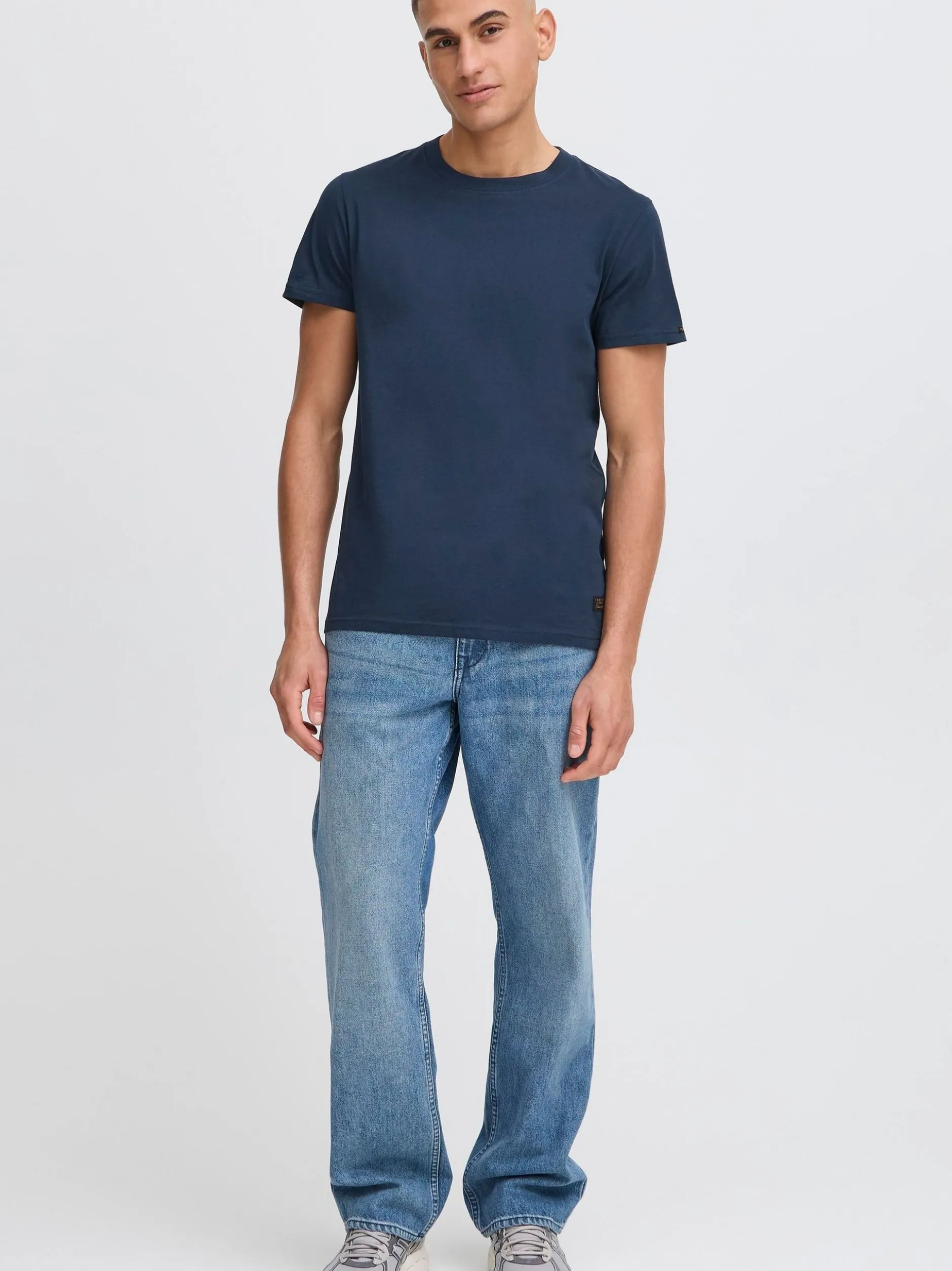 Solid Herren Rundhalsshirt - SDJuan in blau