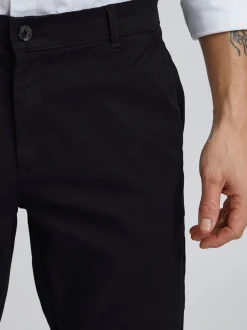 Solid Herren Shorts - SDRockcliffe in schwarz
