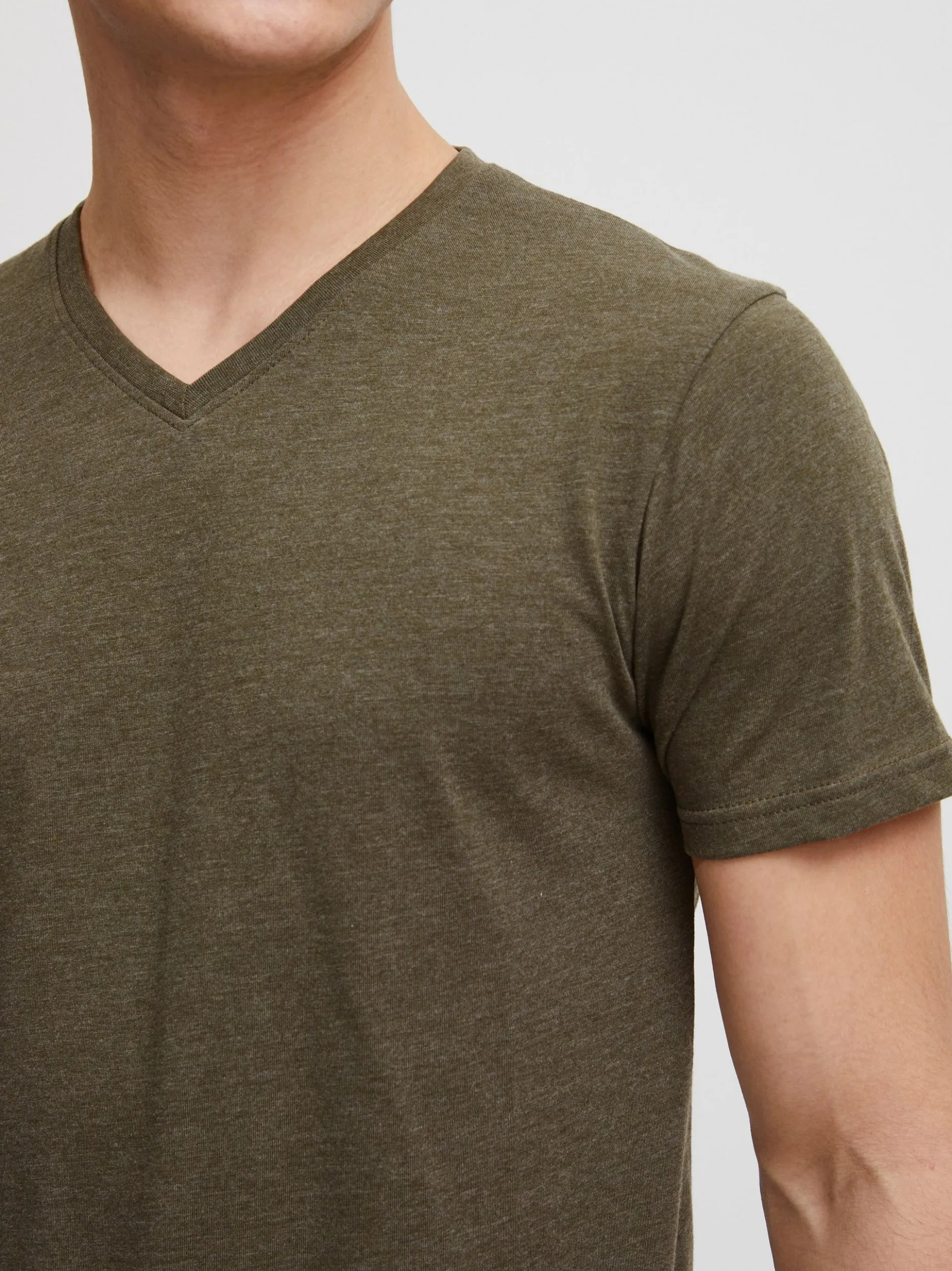 Solid Herren V-Shirt - SDBedo in grün
