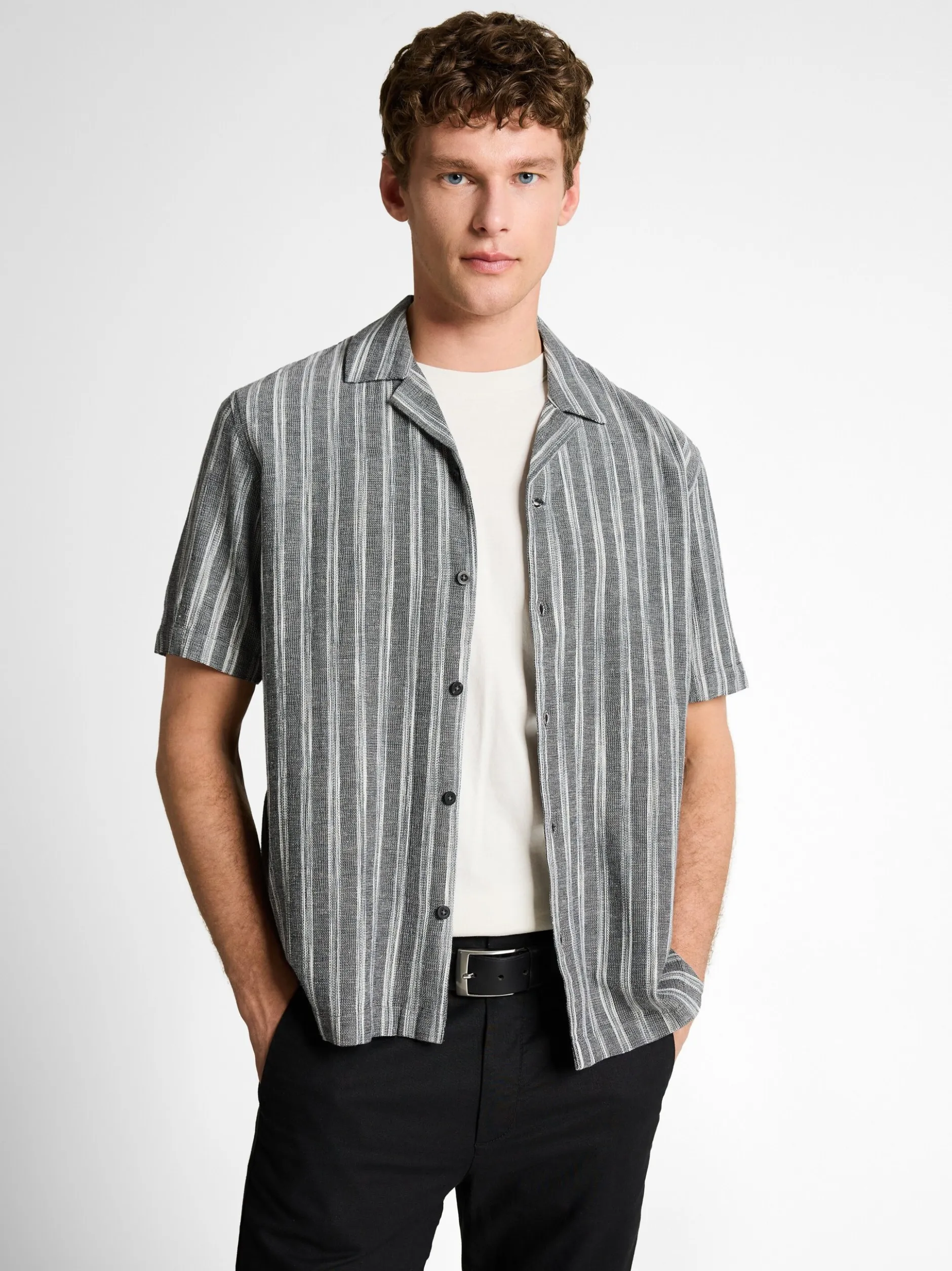 Tom Tailor Denim Herren Kurzarmhemd mit Leinen in schwarz ecru