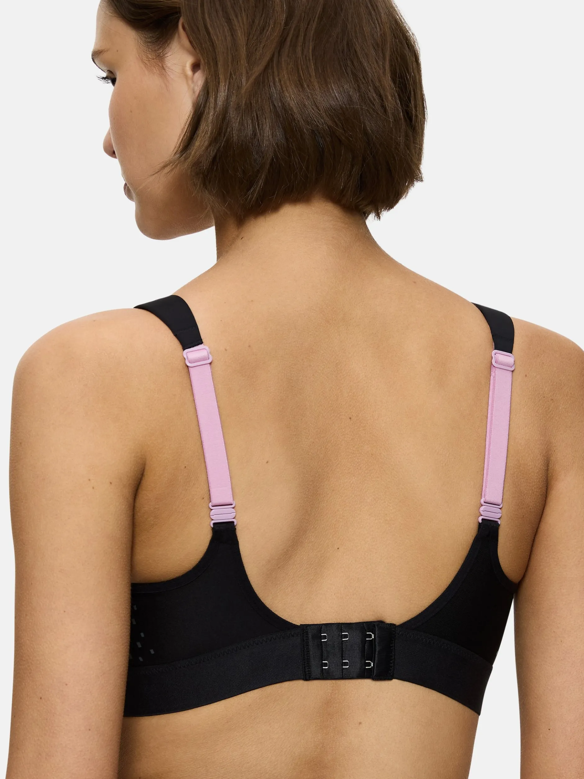 Triumph Damen Sport-BH - Extreme Lite N in schwarz