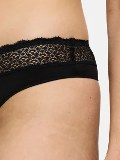 Triumph Damen String - 4er Pack Feel of Modal in schwarz