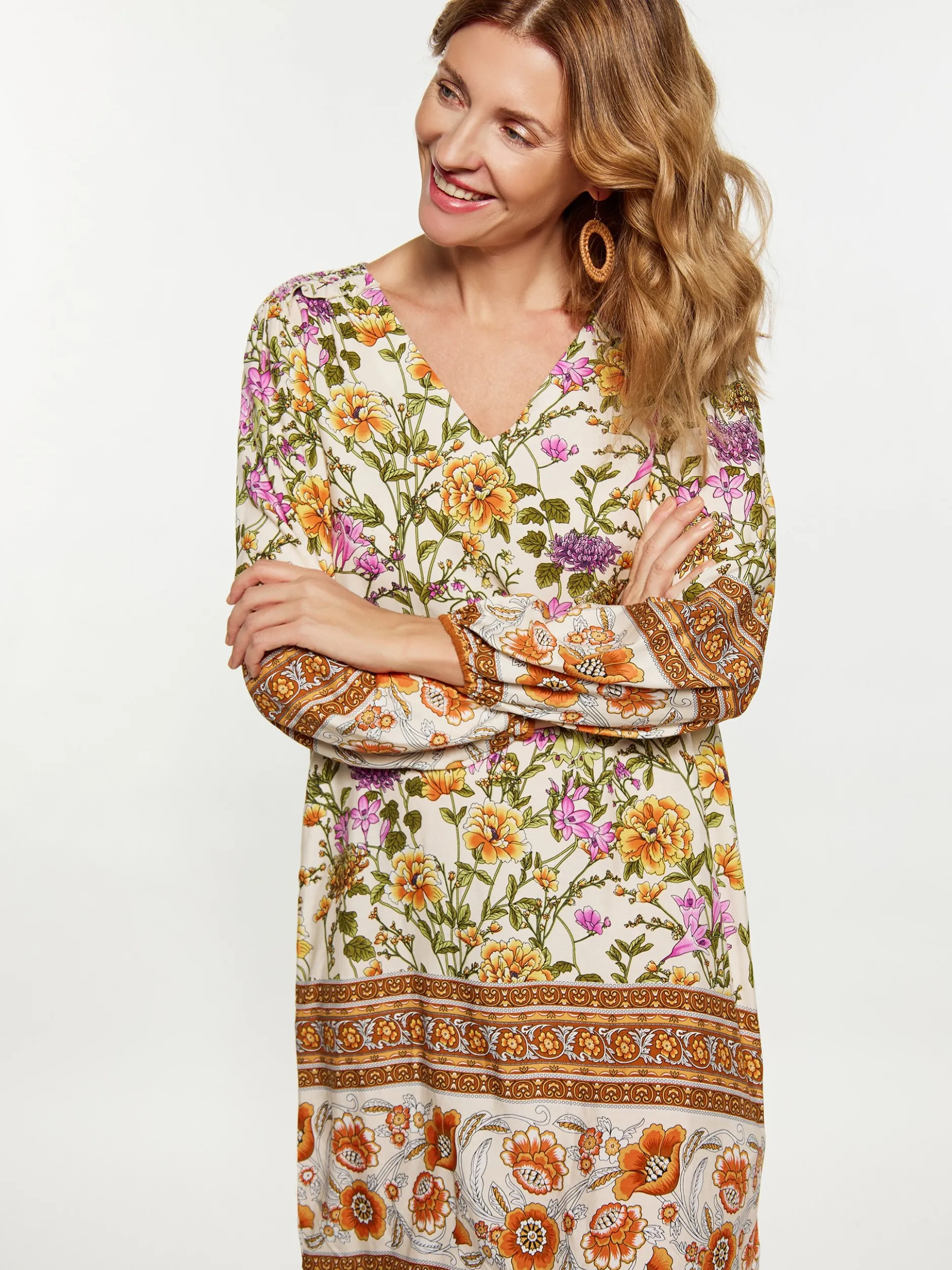 Usha Damen Kleid in beige - Ausschnitt: V-Ausschnitt