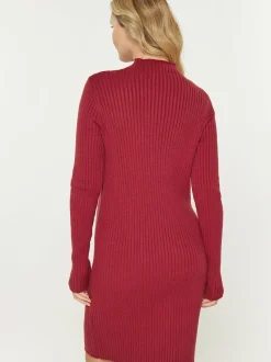 Usha Damen Kleid in bordeaux - Länge: mittel