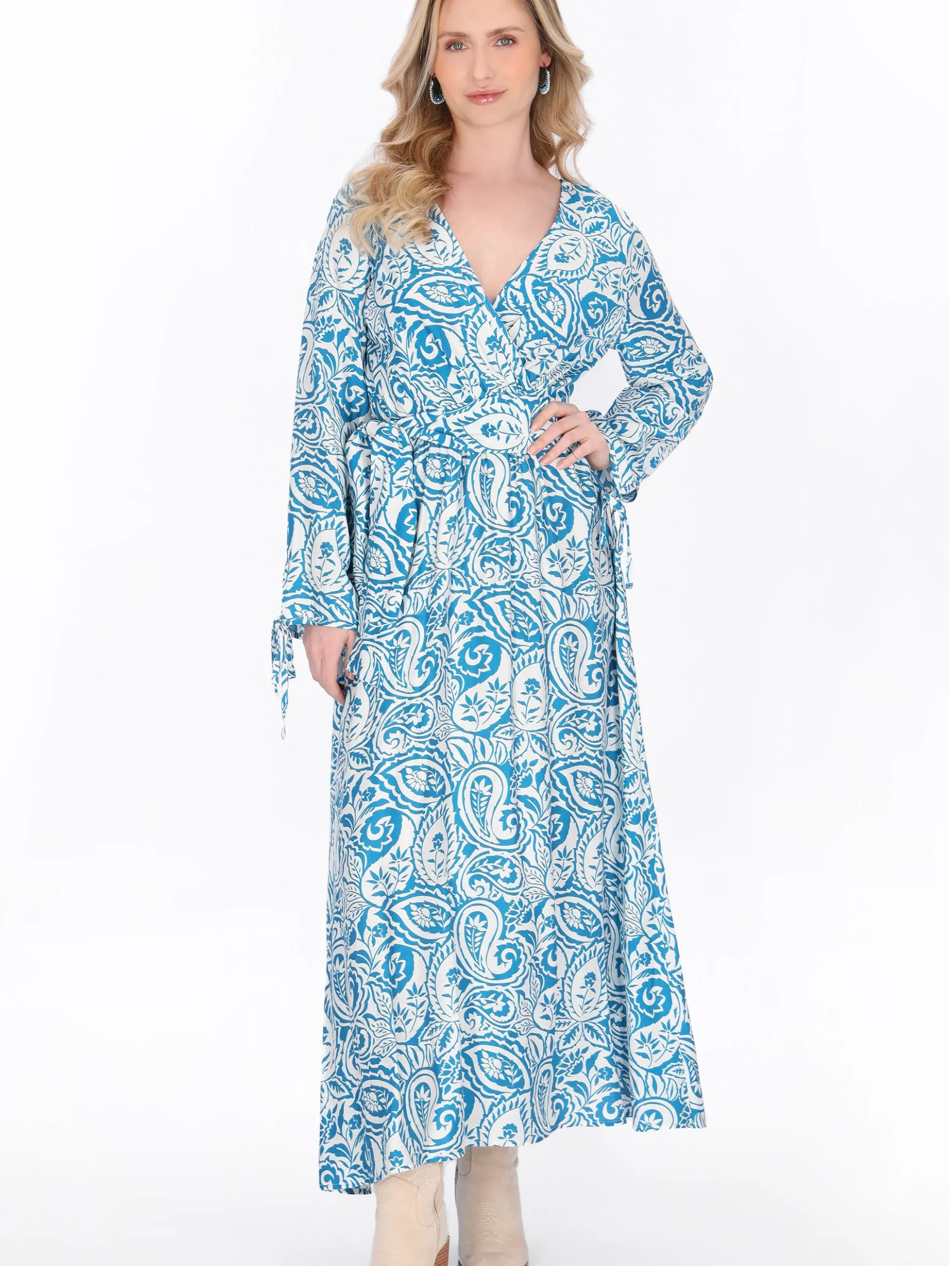 Usha Damen Kleid in hellblau - Länge: mittel