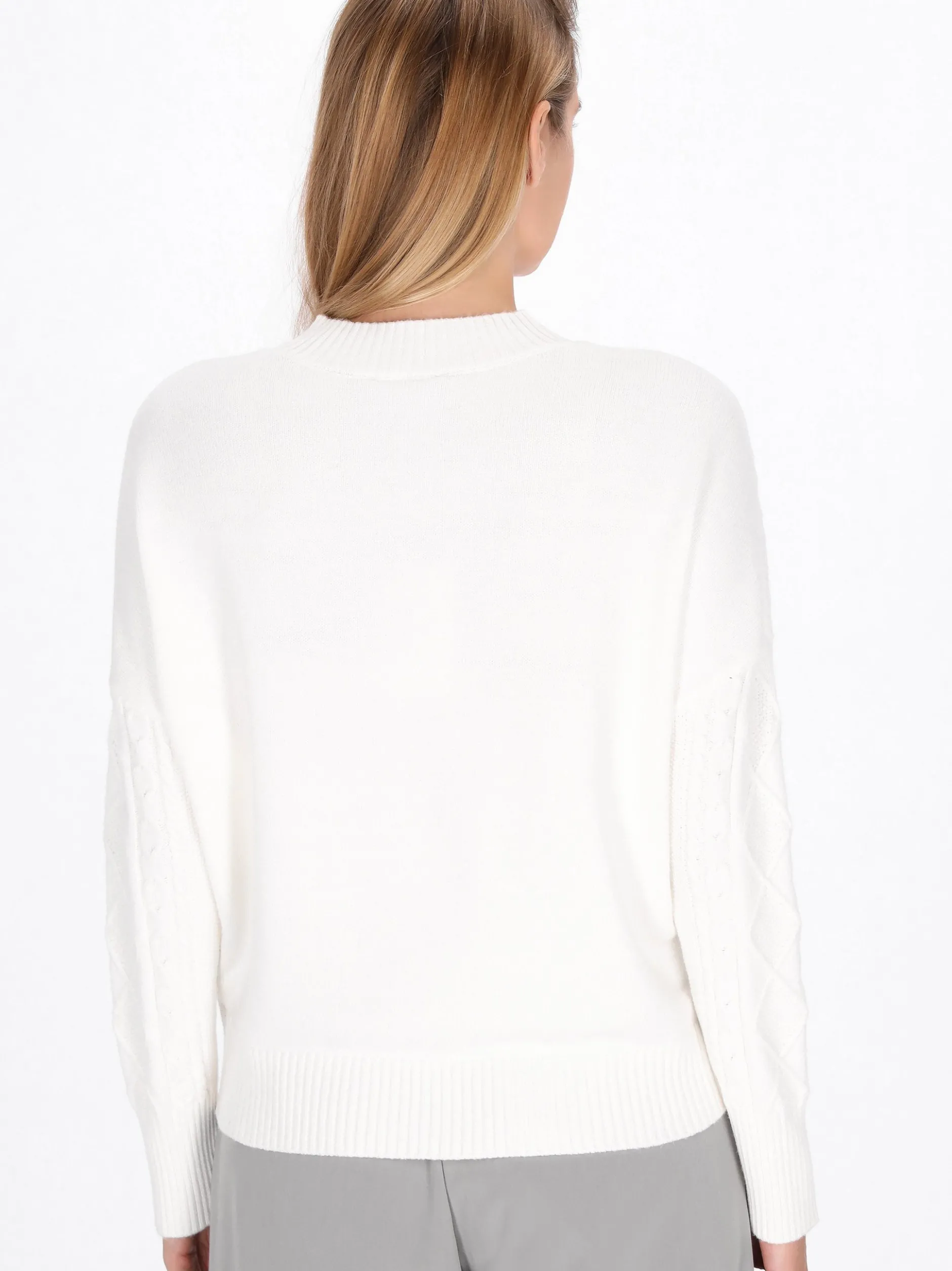 Usha Damen Pullover in weiß - Ausschnitt: Rundhals