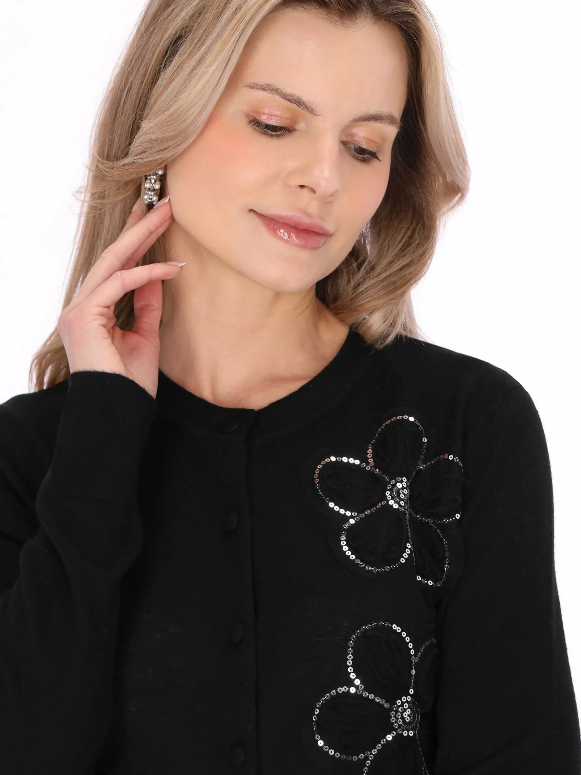 Usha Damen Strickjacke in schwarz - Ausschnitt: Rundhals