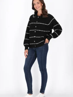 Usha Damen Strickjacke in schwarz - Ausschnitt: Rundhals