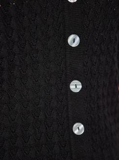 Usha Damen Strickjacke in schwarz - Ausschnitt: U-Boot