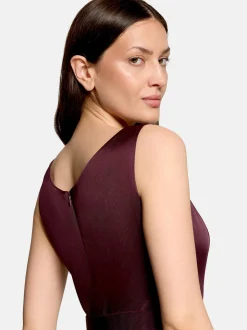Vera Mont Damen Cocktailkleid in aubergine