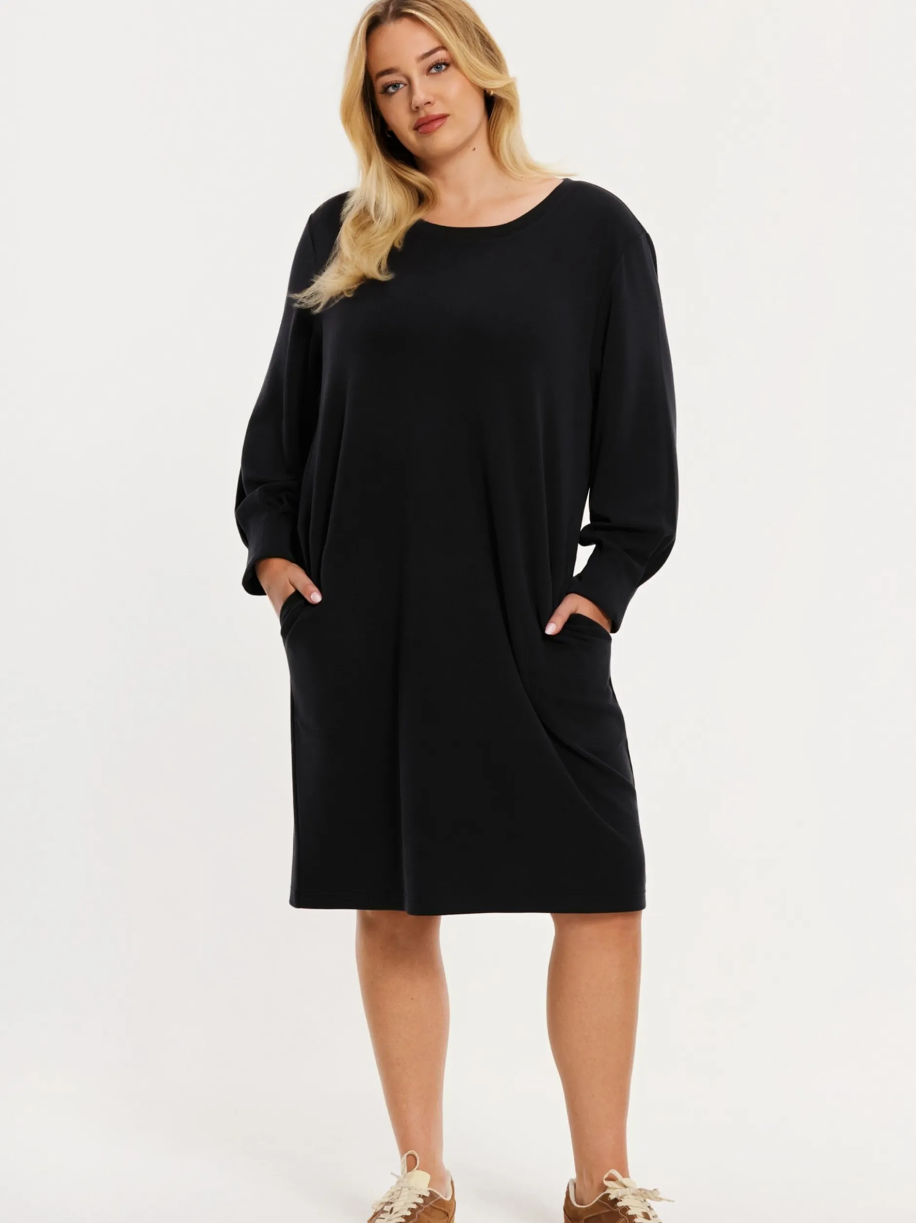 YOEK Damen Kleid in schwarz