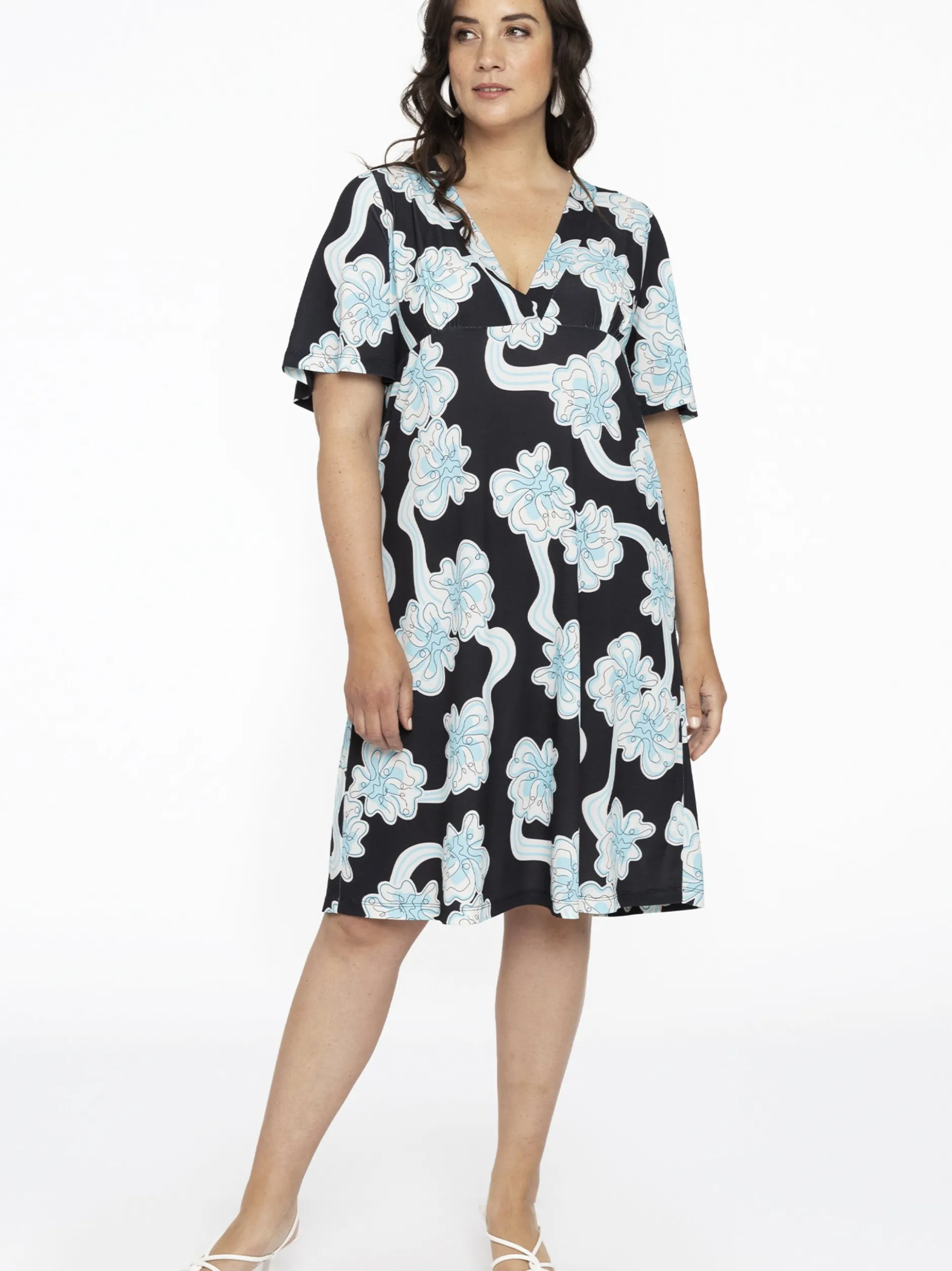YOEK Damen Kleid in schwarz